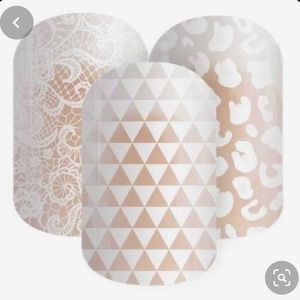 Leo, Geo & Lace Jamberry Nail Wrap